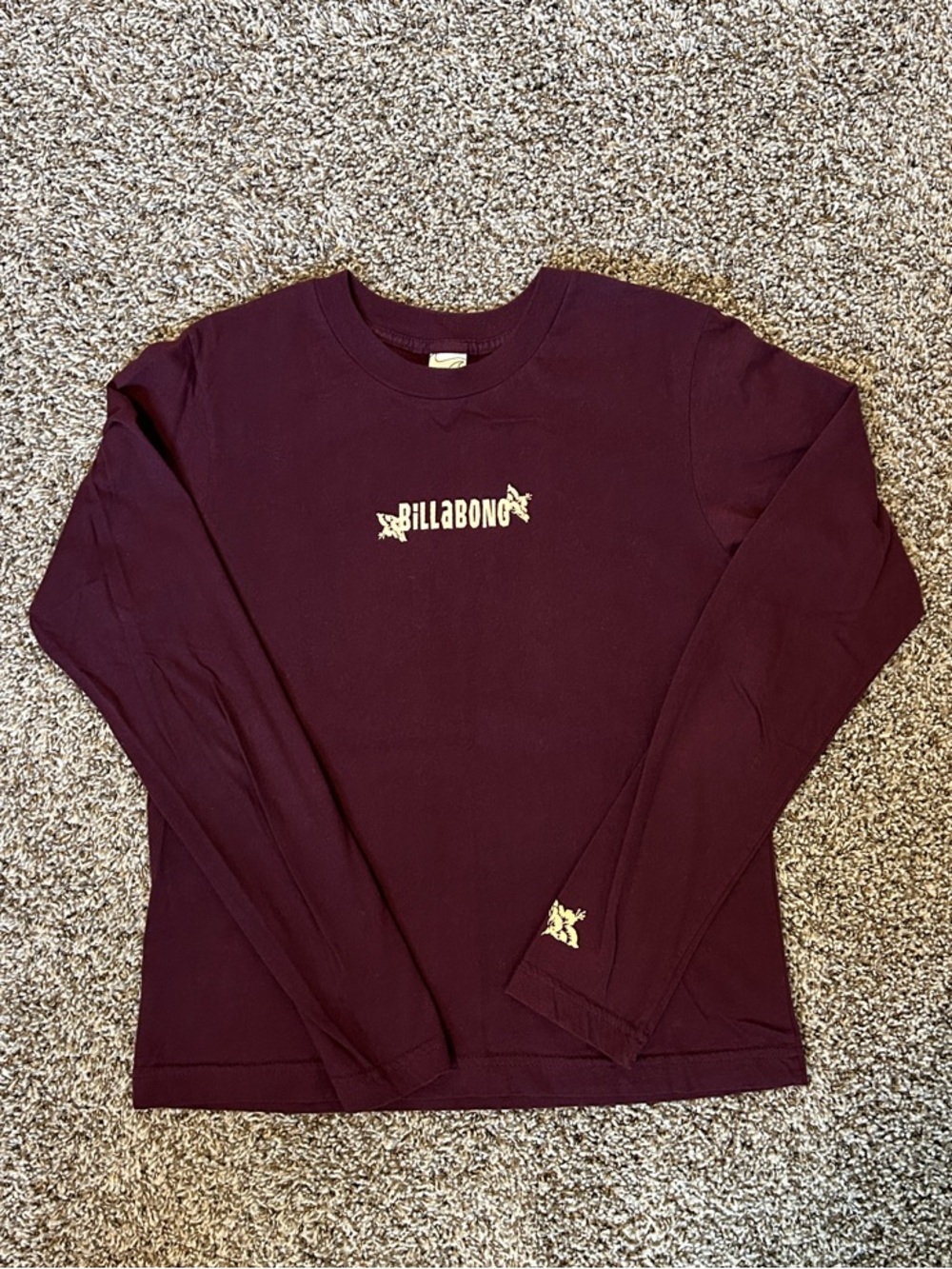 Vintage Y2K Billabong Maroon Long Sleeve Logo Tee